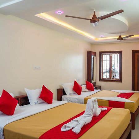 Le Suresh Guest House Pondicherry Exterior photo